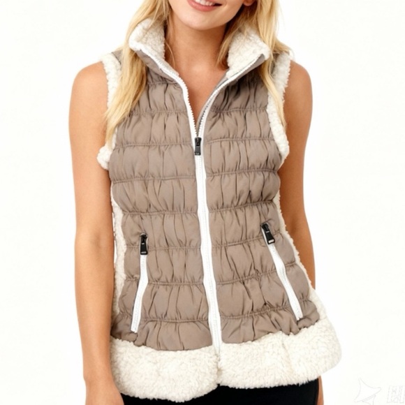 Calvin Klein Jackets & Blazers - Calvin Klein Sherpa Trim Vest